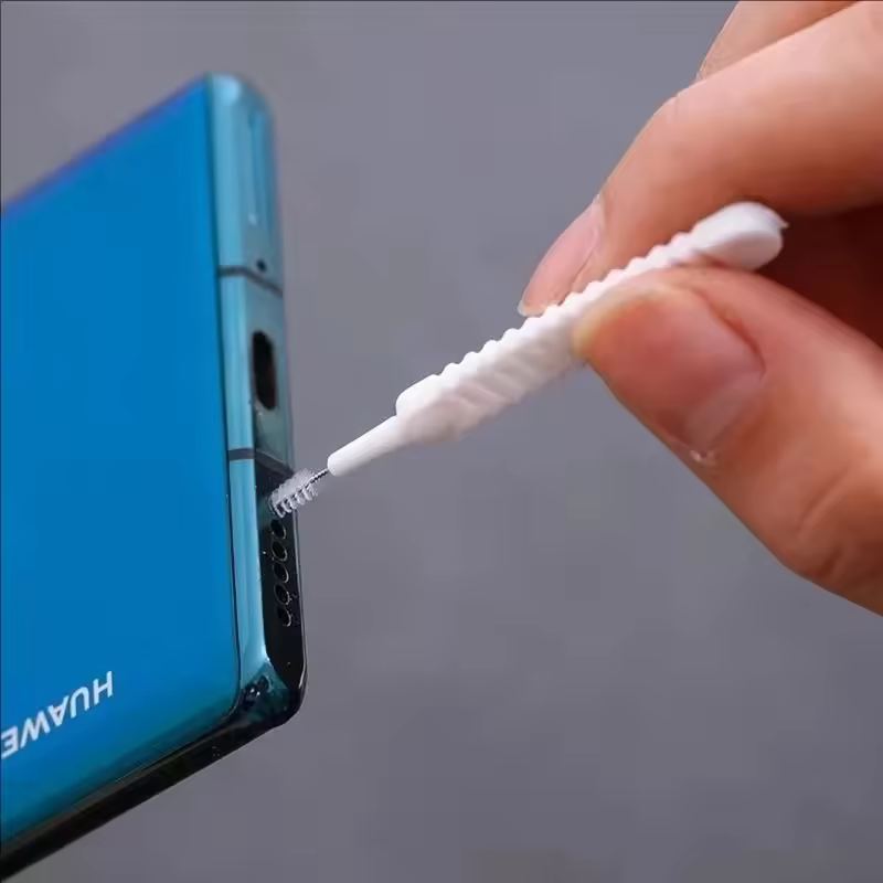 phone cleaning kit for iPhone